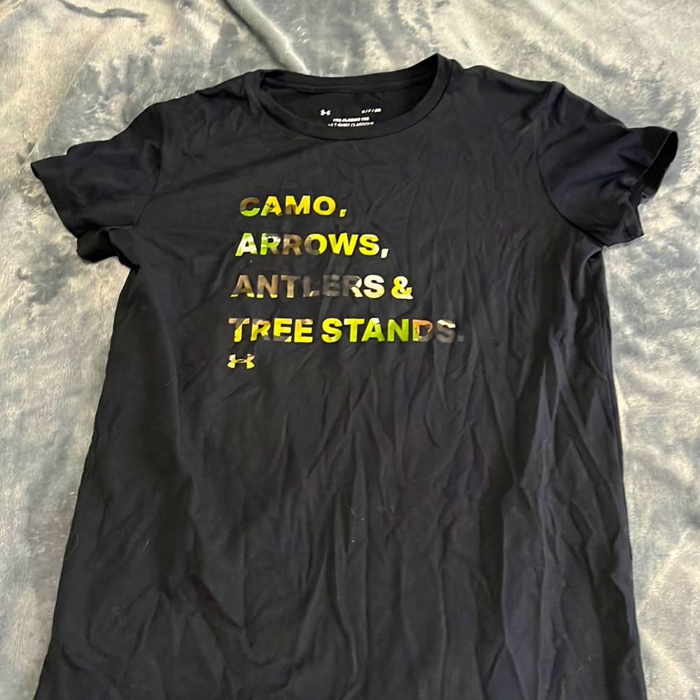 Under Armor Hunting Tee Shirt